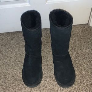 Kookaburra by Ugg boots